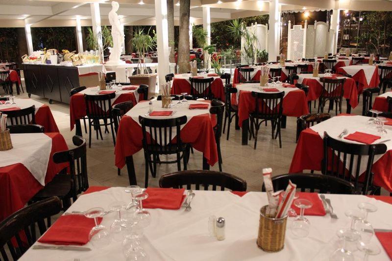 Le Rose Di Nonna Maria, Appartamento Di Lusso In Centro Citta パレルモ エクステリア 写真
